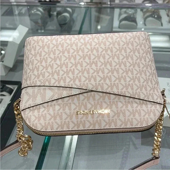 MICHAEL KORS Jet Set Medium Logo Dome
Satchel Crossbody - Picture 8 of 15